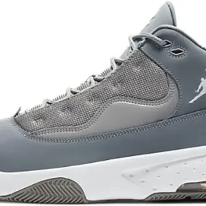 NIKE Men's Basketball Shoe